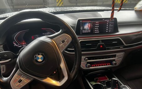 BMW 7 серия, 2019 год, 3 700 000 рублей, 7 фотография