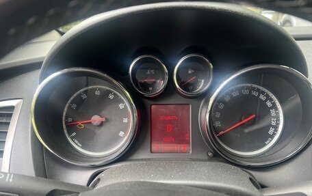 Opel Astra J, 2010 год, 410 000 рублей, 2 фотография
