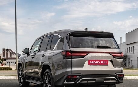 Lexus LX, 2026 год, 22 000 000 рублей, 4 фотография