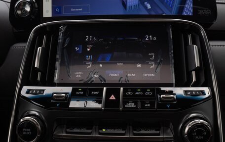 Lexus LX, 2026 год, 22 000 000 рублей, 21 фотография
