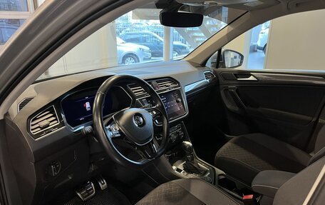 Volkswagen Tiguan II, 2018 год, 2 930 000 рублей, 23 фотография