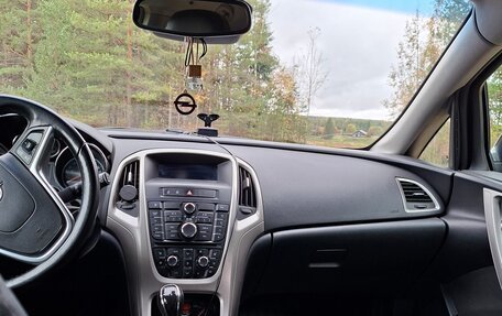 Opel Astra J, 2011 год, 570 000 рублей, 8 фотография