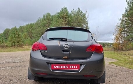 Opel Astra J, 2011 год, 570 000 рублей, 7 фотография
