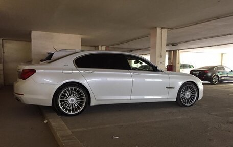 BMW 7 серия, 2012 год, 3 000 000 рублей, 3 фотография