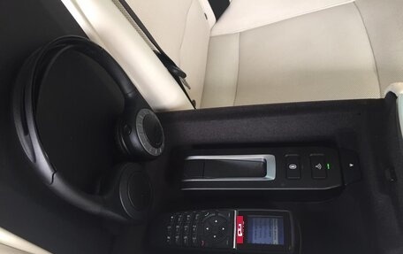 BMW 7 серия, 2012 год, 3 000 000 рублей, 21 фотография