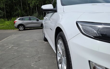 Chevrolet Malibu IX, 2021 год, 1 800 000 рублей, 13 фотография