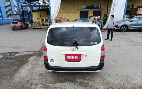 Toyota Probox I, 2017 год, 800 000 рублей, 3 фотография