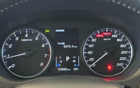 Mitsubishi Outlander III рестайлинг 3, 2019 год, 1 920 000 рублей, 19 фотография