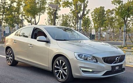 Volvo S60 III, 2018 год, 1 370 000 рублей, 4 фотография