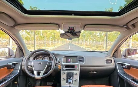 Volvo S60 III, 2018 год, 1 370 000 рублей, 15 фотография