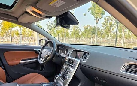 Volvo S60 III, 2018 год, 1 370 000 рублей, 17 фотография