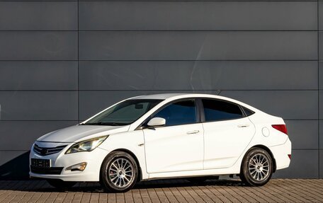 Hyundai Solaris II рестайлинг, 2015 год, 895 000 рублей, 1 фотография