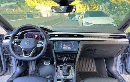 Volkswagen Passat CC, 2024 год, 4 358 871 рублей, 6 фотография