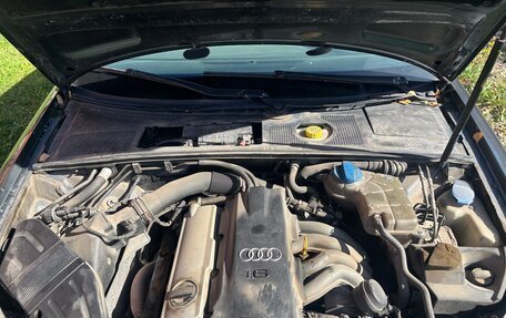 Audi A4, 2002 год, 290 000 рублей, 2 фотография