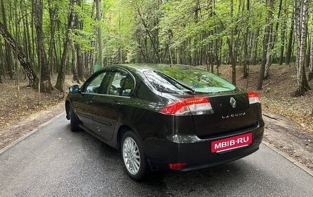 Renault Laguna III рестайлинг, 2008 год, 900 000 рублей, 2 фотография