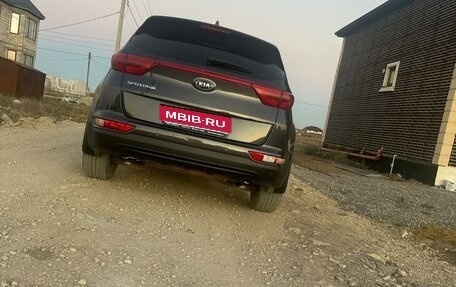 KIA Sportage IV рестайлинг, 2017 год, 1 750 000 рублей, 10 фотография