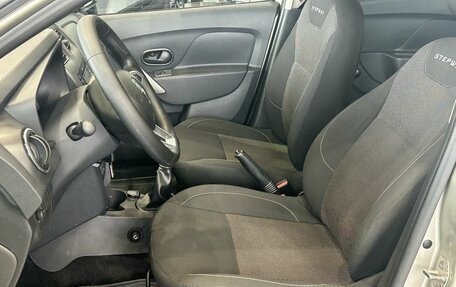 Renault Logan II, 2019 год, 795 000 рублей, 6 фотография