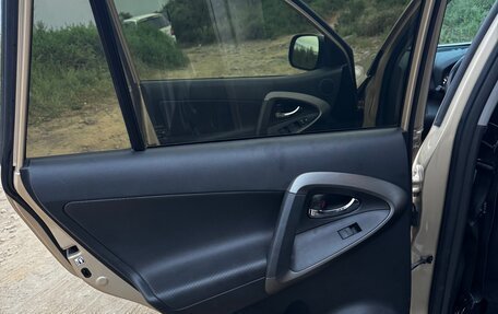 Toyota RAV4, 2012 год, 1 380 000 рублей, 12 фотография