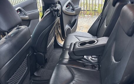 Toyota RAV4, 2012 год, 1 380 000 рублей, 14 фотография