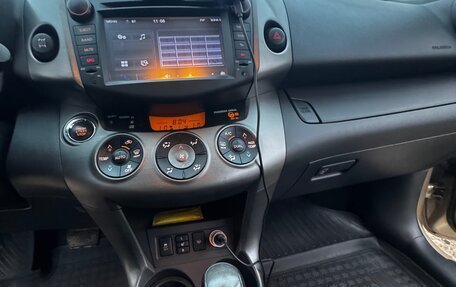 Toyota RAV4, 2012 год, 1 380 000 рублей, 18 фотография