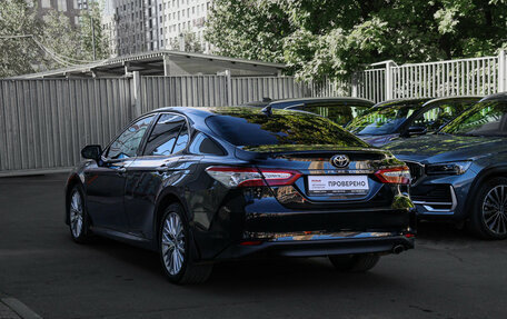 Toyota Camry, 2021 год, 3 000 000 рублей, 6 фотография