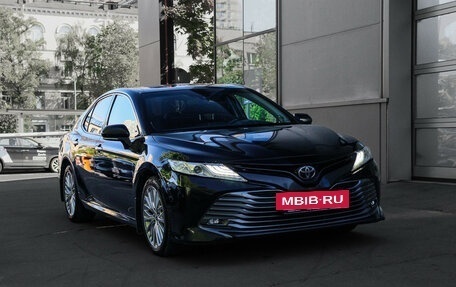 Toyota Camry, 2021 год, 3 000 000 рублей, 3 фотография