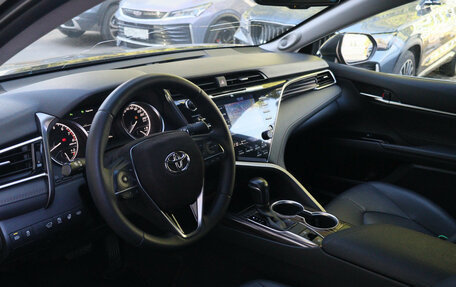 Toyota Camry, 2021 год, 3 000 000 рублей, 12 фотография