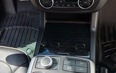 Mercedes-Benz M-Класс, 2013 год, 2 890 000 рублей, 32 фотография