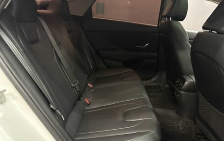 Hyundai Elantra, 2023 год, 1 569 777 рублей, 19 фотография