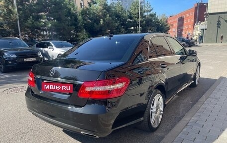 Mercedes-Benz E-Класс, 2013 год, 1 490 000 рублей, 5 фотография