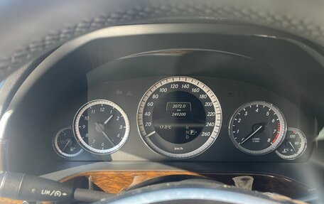 Mercedes-Benz E-Класс, 2013 год, 1 490 000 рублей, 8 фотография