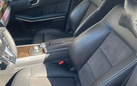 Mercedes-Benz E-Класс, 2013 год, 1 490 000 рублей, 9 фотография