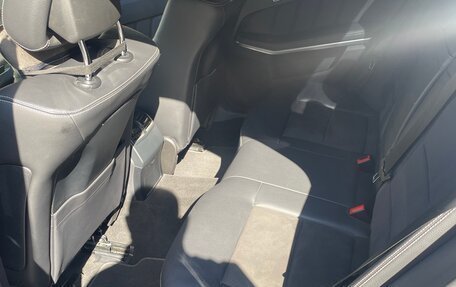Mercedes-Benz E-Класс, 2013 год, 1 490 000 рублей, 10 фотография