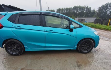 Honda Fit III, 2013 год, 565 000 рублей, 6 фотография
