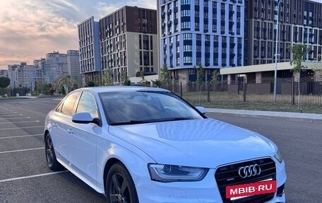 Audi A4, 2013 год, 1 300 000 рублей, 2 фотография