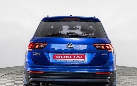 Volkswagen Tiguan II, 2020 год, 1 699 000 рублей, 6 фотография