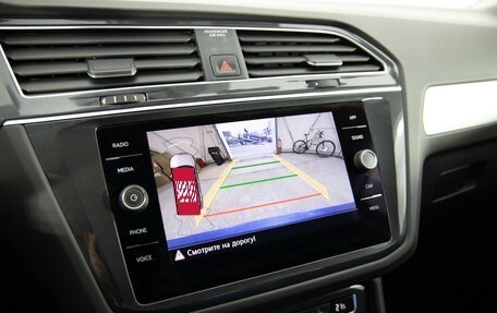 Volkswagen Tiguan II, 2020 год, 1 699 000 рублей, 16 фотография