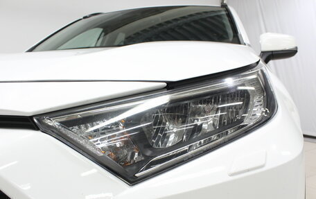 Toyota RAV4, 2021 год, 3 340 000 рублей, 9 фотография