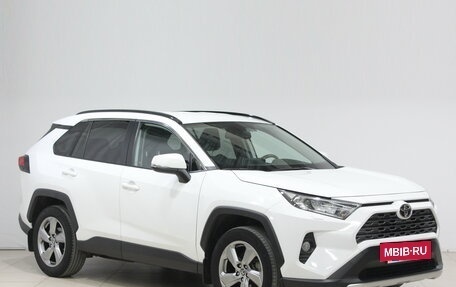 Toyota RAV4, 2021 год, 3 340 000 рублей, 3 фотография