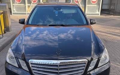 Mercedes-Benz E-Класс, 2011 год, 1 400 000 рублей, 1 фотография
