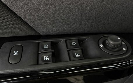 Renault Kaptur I рестайлинг, 2018 год, 1 399 000 рублей, 9 фотография