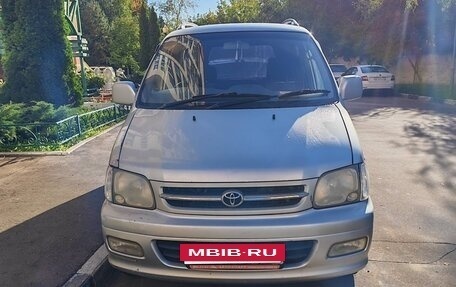Toyota Town Ace III, 2000 год, 350 000 рублей, 2 фотография