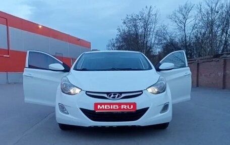 Hyundai Elantra V, 2012 год, 960 000 рублей, 1 фотография