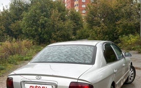 Hyundai Sonata IV рестайлинг, 2004 год, 190 000 рублей, 3 фотография