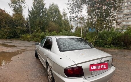 Hyundai Sonata IV рестайлинг, 2004 год, 190 000 рублей, 4 фотография