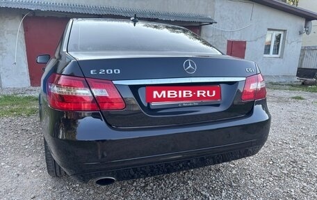 Mercedes-Benz E-Класс, 2011 год, 1 400 000 рублей, 9 фотография