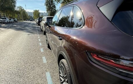 Porsche Cayenne III, 2018 год, 4 990 000 рублей, 3 фотография