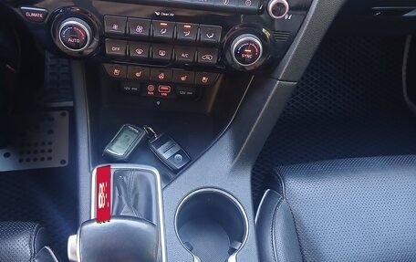 KIA Sportage IV рестайлинг, 2016 год, 2 300 000 рублей, 20 фотография