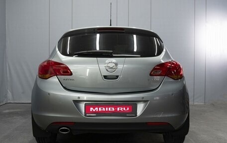 Opel Astra J, 2011 год, 631 000 рублей, 4 фотография
