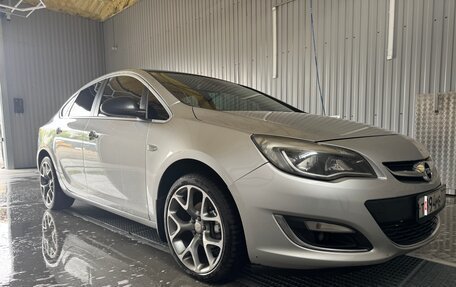 Opel Astra J, 2013 год, 630 000 рублей, 4 фотография